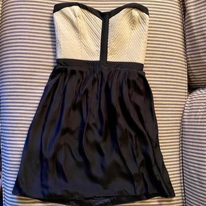 Stunning strapless cocktail dress by Parker.